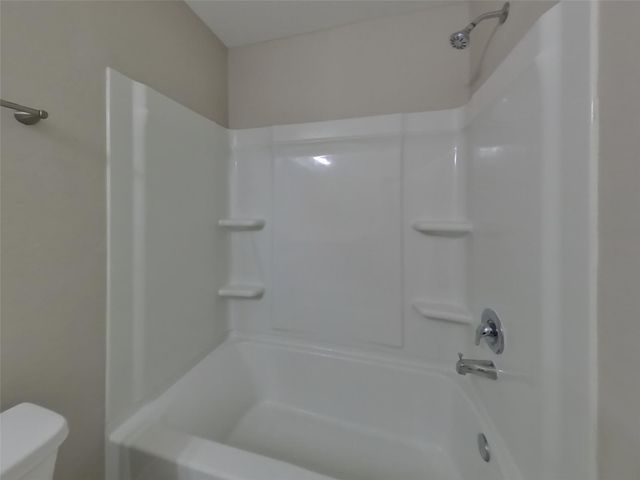 308 Summer Horse Drive, La Marque, TX 77568