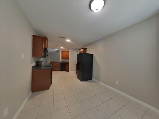 308 Summer Horse Drive, La Marque, TX 77568