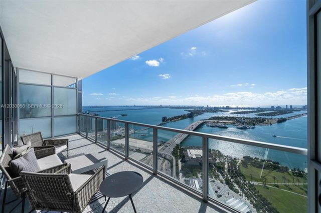 1100 Biscayne Blvd 5203, Miami, FL 33132