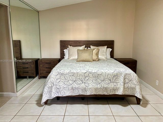 2182 Montpeliar, Weston, FL 33326