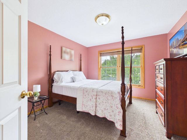 5680 Newgate Circle N, Stillwater, MN 55082