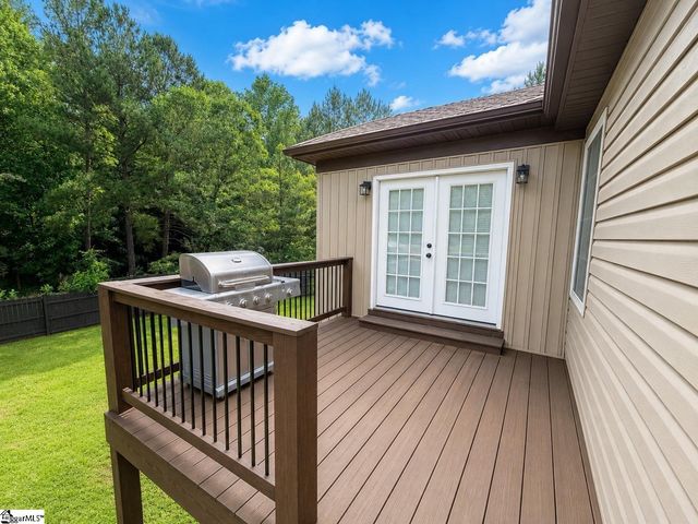 449 Abberly Lane, Boiling Springs, SC 29316