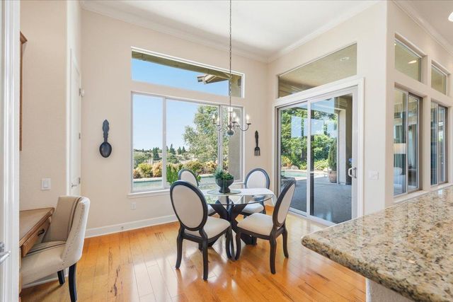 2471 Walden View Ln, Lincoln, CA 95648
