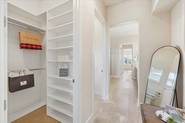 2471 Walden View Ln, Lincoln, CA 95648