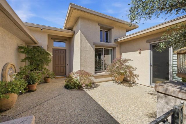 2471 Walden View Ln, Lincoln, CA 95648