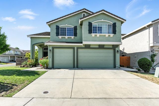 9028 Brittany Park Dr, Sacramento, CA 95829