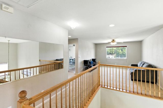 9028 Brittany Park Dr, Sacramento, CA 95829