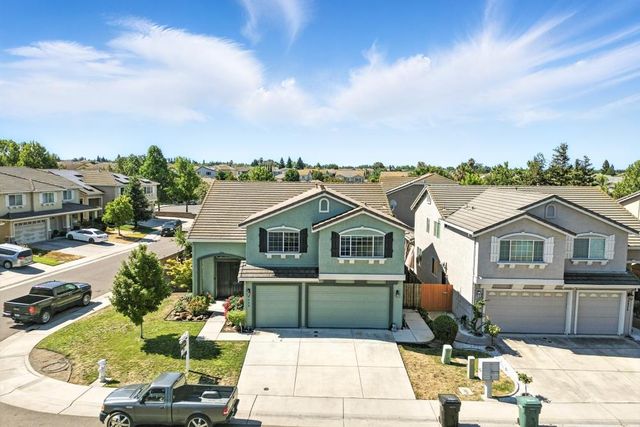 9028 Brittany Park Dr, Sacramento, CA 95829