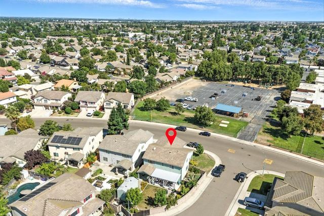 9028 Brittany Park Dr, Sacramento, CA 95829