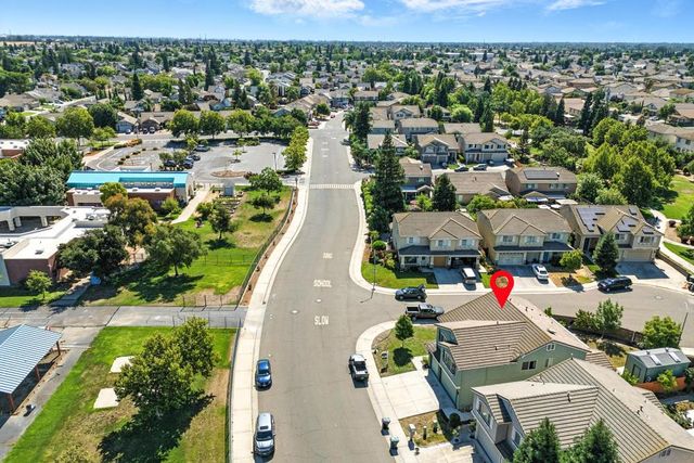 9028 Brittany Park Dr, Sacramento, CA 95829