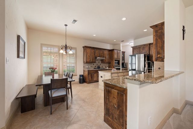 2241 Magic Mantle Drive, Lewisville, TX 75056