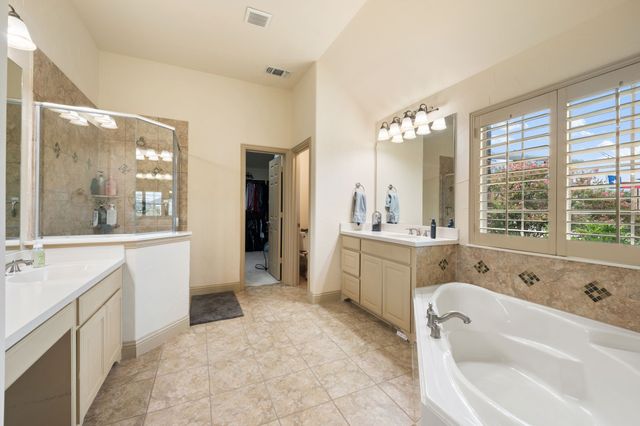 2241 Magic Mantle Drive, Lewisville, TX 75056