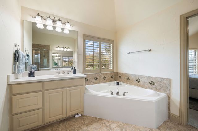 2241 Magic Mantle Drive, Lewisville, TX 75056
