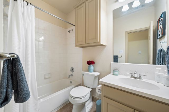2241 Magic Mantle Drive, Lewisville, TX 75056