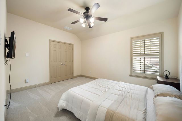 2241 Magic Mantle Drive, Lewisville, TX 75056