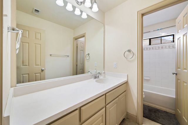 2241 Magic Mantle Drive, Lewisville, TX 75056