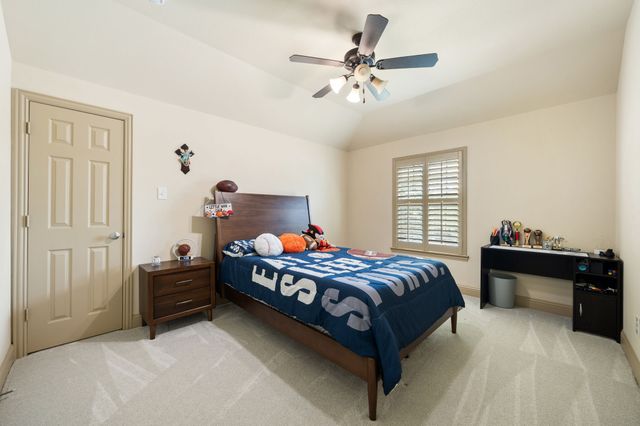 2241 Magic Mantle Drive, Lewisville, TX 75056