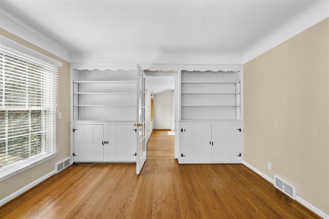 576 Golfview Boulevard, Birmingham, MI 48009