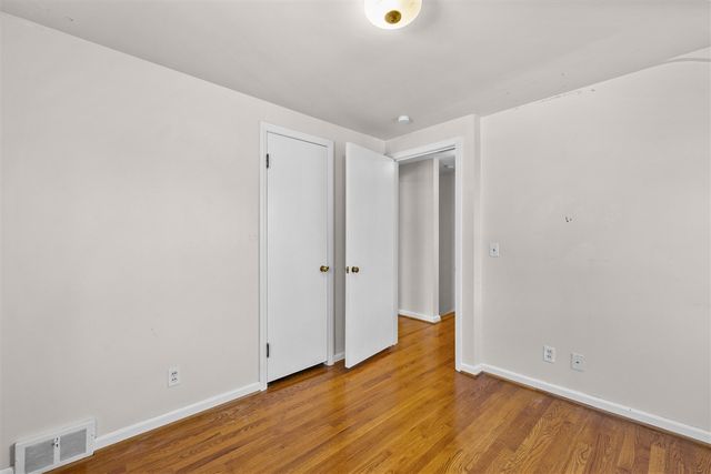 576 Golfview Boulevard, Birmingham, MI 48009