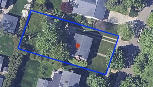 576 Golfview Boulevard, Birmingham, MI 48009