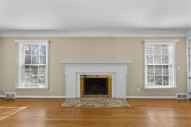 576 Golfview Boulevard, Birmingham, MI 48009