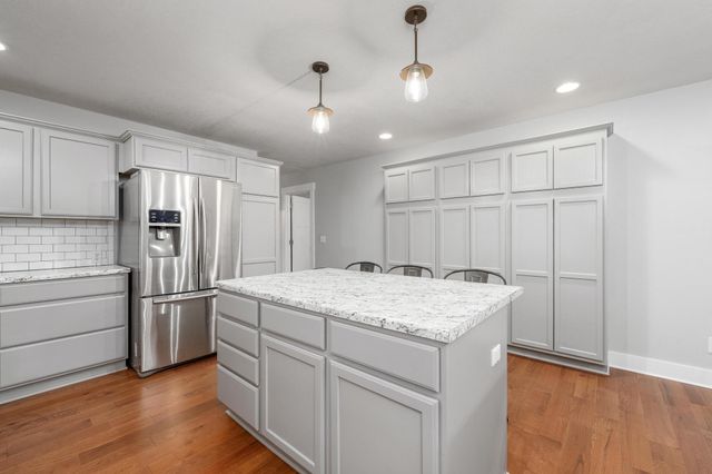 1176 E 120th Ave N, Belle Plaine, KS 67013