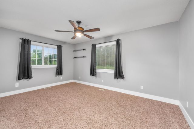 1176 E 120th Ave N, Belle Plaine, KS 67013