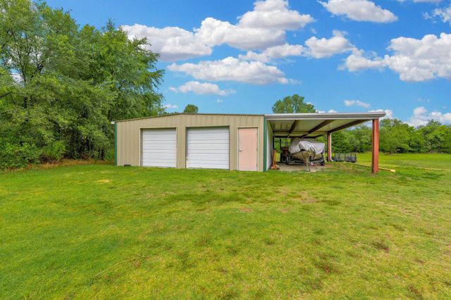1176 E 120th Ave N, Belle Plaine, KS 67013