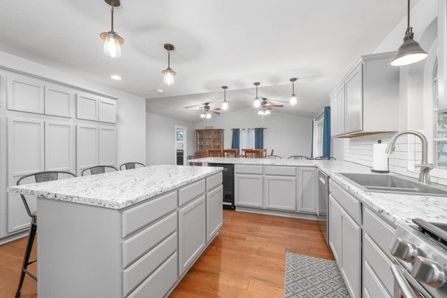 1176 E 120th Ave N, Belle Plaine, KS 67013
