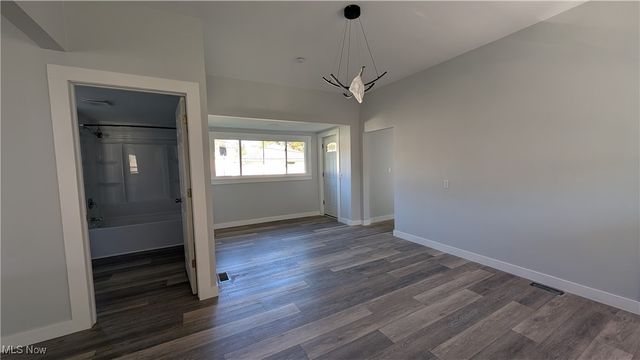 6089 Dunham Road, Maple Heights, OH 44137