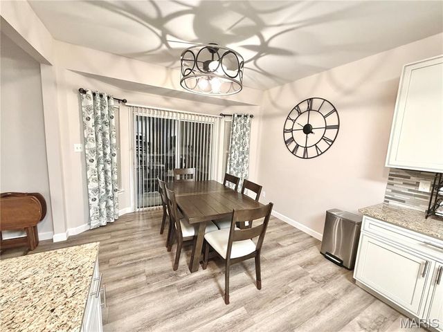 842 Brockwell Drive, Dardenne Prairie, MO 63368