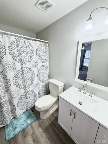 842 Brockwell Drive, Dardenne Prairie, MO 63368