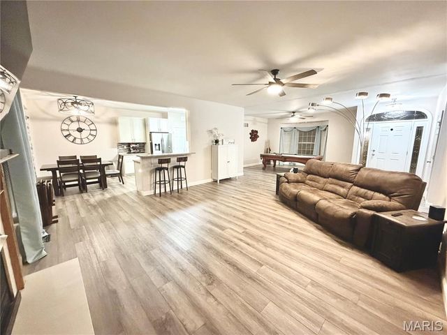 842 Brockwell Drive, Dardenne Prairie, MO 63368