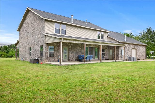 12641 Bethel Blacktop Road, Farmington, AR 72730