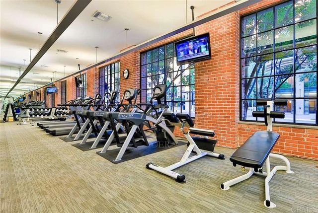 500 W Harbor Drive W 318, San Diego, CA 92101
