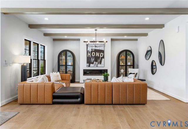 8900 Burkhart Dr, Henrico, VA 23229