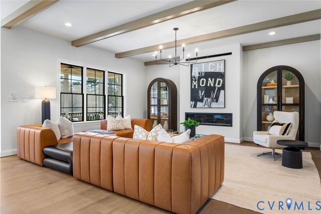 8900 Burkhart Dr, Henrico, VA 23229