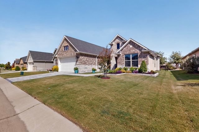 12612 Copper Ore Way, Denton, TX 76207