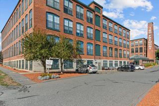 160 Fremont St 239, Worcester, MA 01603