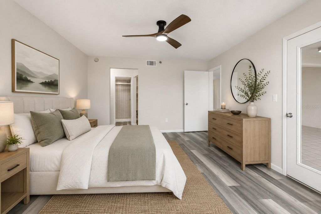 Image 13 of property listing at 4550 PINEBROOK CIRCLE 106, Bradenton, FL 34209