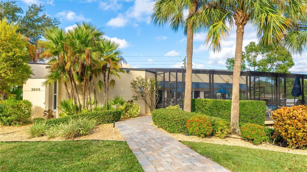 Image 29 of property listing at 4550 PINEBROOK CIRCLE 106, Bradenton, FL 34209
