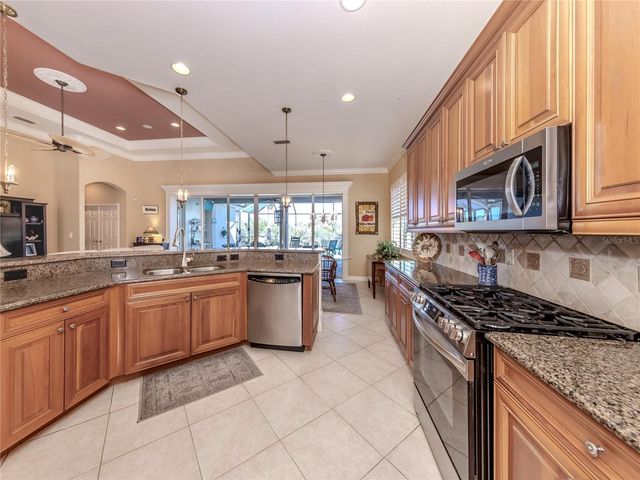238 MONTELLUNA DRIVE, North Venice, FL 34275