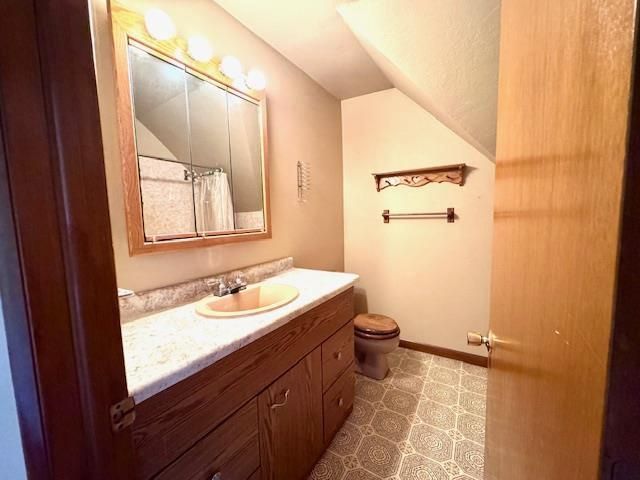 N5439 COUNTY ROAD C, Seymour, WI 54165