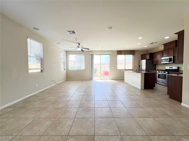 5729 Tideview Street, North Las Vegas, NV 89081