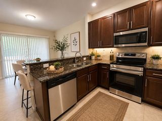 21111 NW 14th Pl 2-33, Miami Gardens, FL 33169