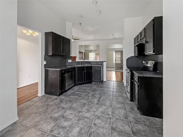 2708 Crystal Falls Drive, Mesquite, TX 75181