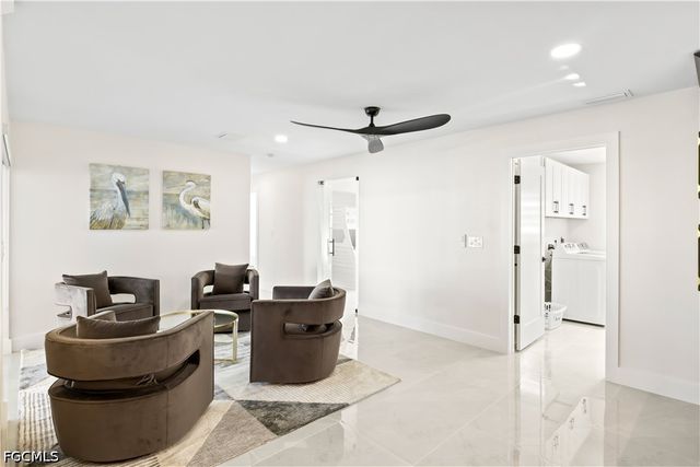 5323 SW 11th CT, Cape Coral, FL 33914