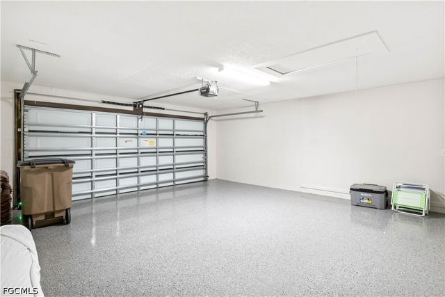 5323 SW 11th CT, Cape Coral, FL 33914