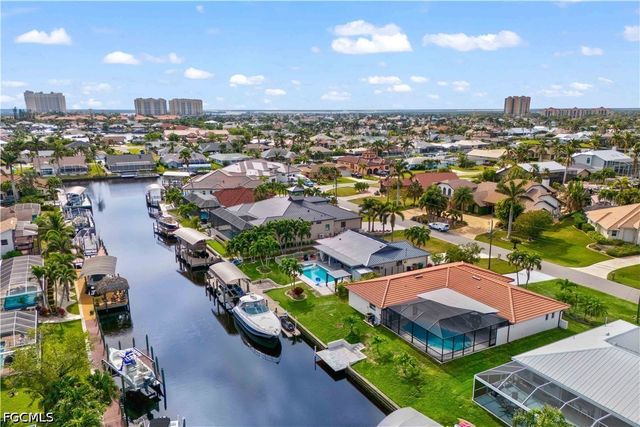 5323 SW 11th CT, Cape Coral, FL 33914