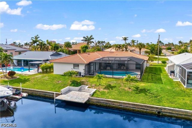 5323 SW 11th CT, Cape Coral, FL 33914